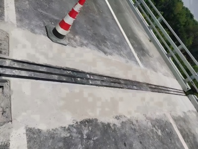 三家镇伸缩缝更换后浇筑材料快速结构修补料速砼的产品特点及施工流程​